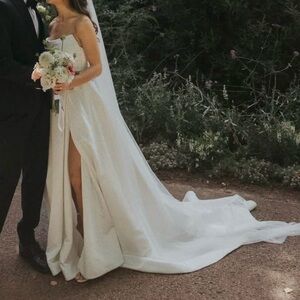 Wedding Dress | Paloma Blanca M2450 Mikaella